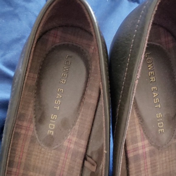 Gently worn brown pumps - Picture 5 of 7